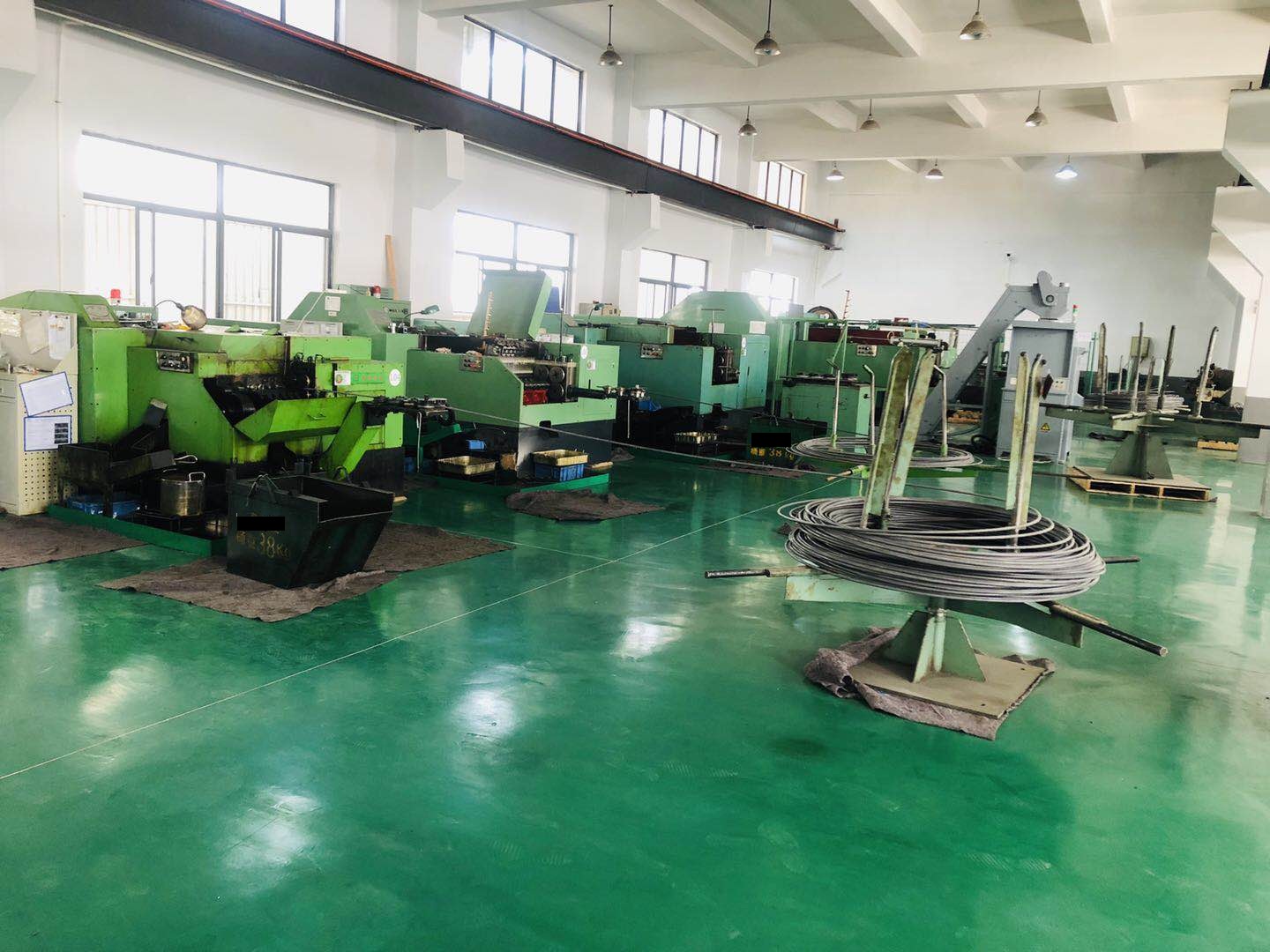Cold forming machine